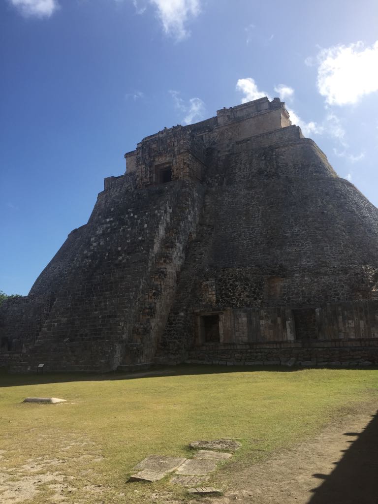 Visiting the Mayan community and its temples